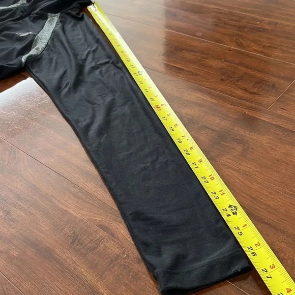 New Balance 3/4  zip - Picture 7 of 7